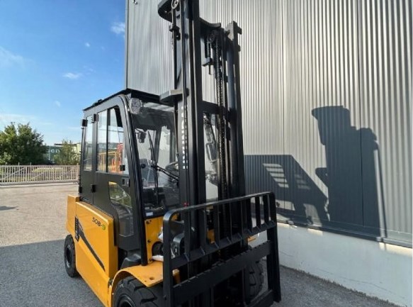 Hyundai 50B-9 Elektrostapler