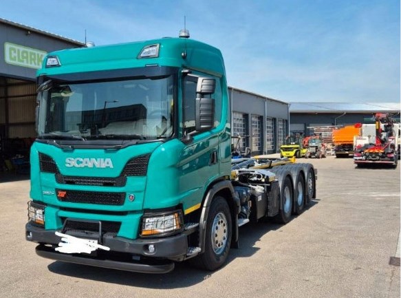 Scania G 560 XT 8x4 Abrollkipper
